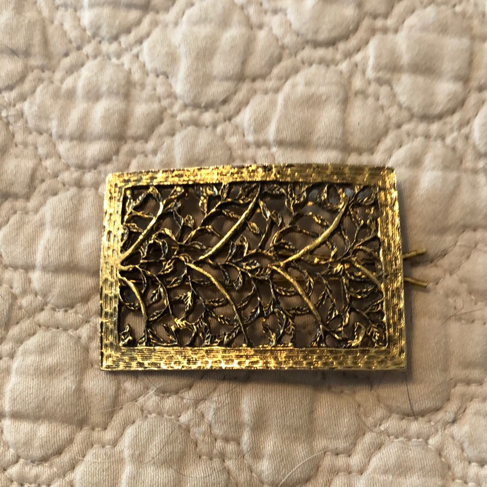 Hair barrette